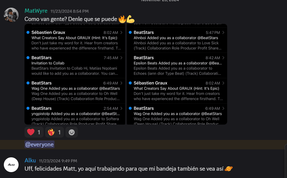 Captura de Discord con bandeja llena de invitaciones a colaboraciones